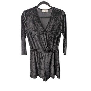 No Comment Black Velvet  Romper Medium